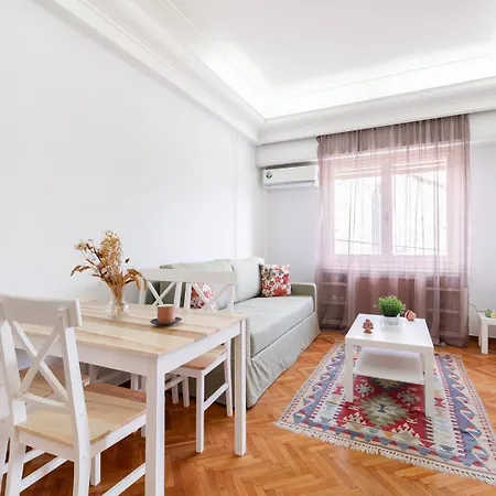 Plaka By Atheniankeys 雅典